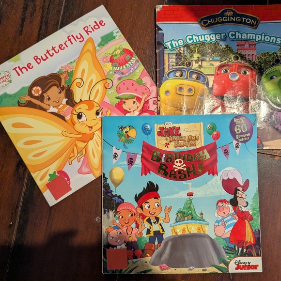 🚫FINAL PRICE🚫 Book Bundle - Picture 1 of 5